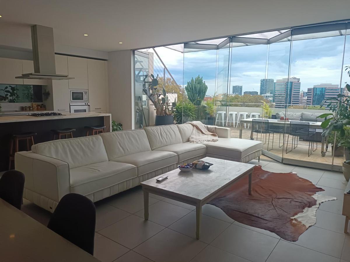 Three Bedroom Penthouse With Private Rooftop Jacuzzi In Surry Hills Apartment *