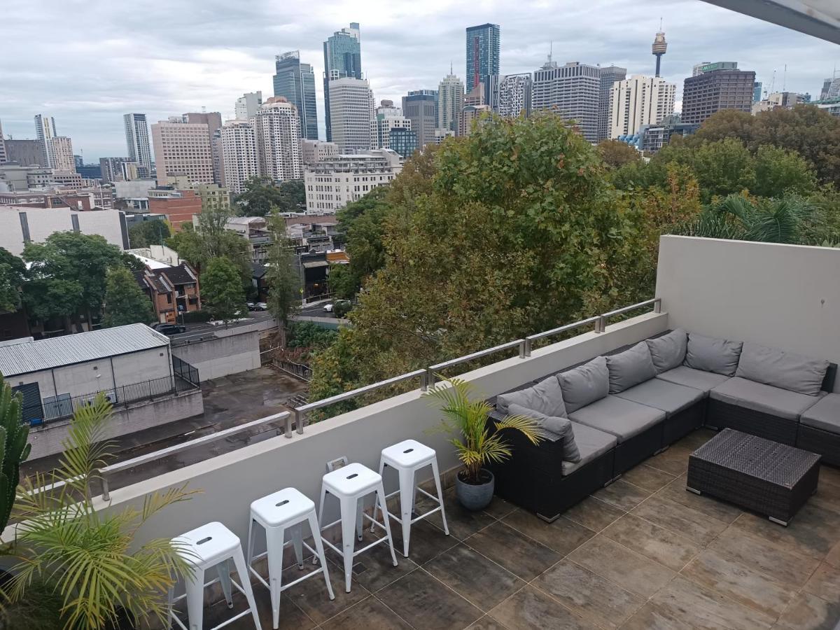 Three Bedroom Penthouse With Private Rooftop Jacuzzi In Surry Hills Sydney