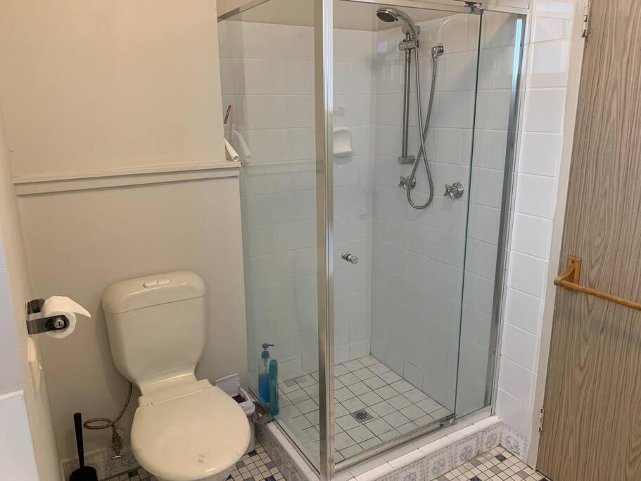 Hurstville With A View, Comfort & Style Apartment Sydney