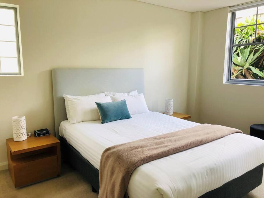 Spacious Two Bedroom - St Leonards Al25 Apartment *