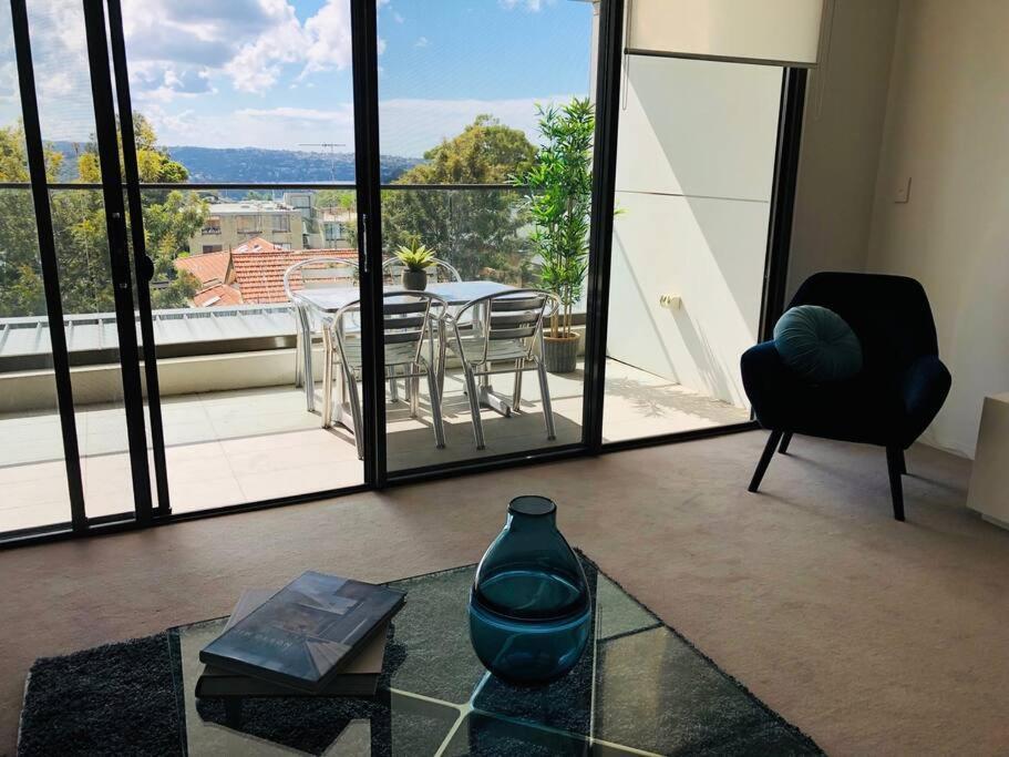 Incredible Waterview Neutral Bay G301 Apartment Sydney