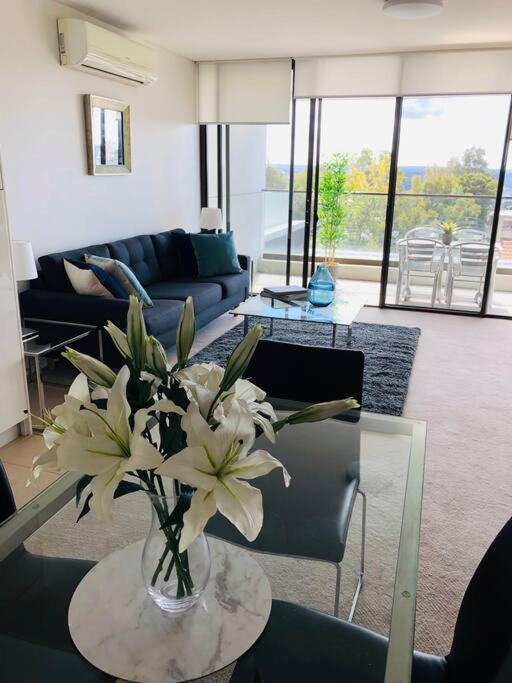 Incredible Waterview Neutral Bay G301 Apartment
