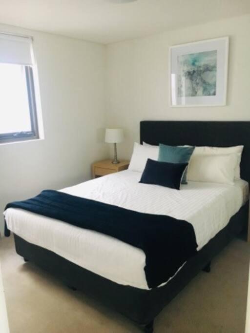 Incredible Waterview Neutral Bay G301 * Sydney