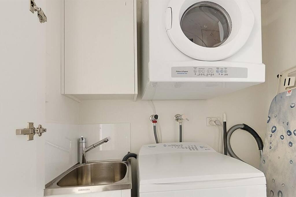 Incredible Waterview Neutral Bay G301 Apartment Sydney