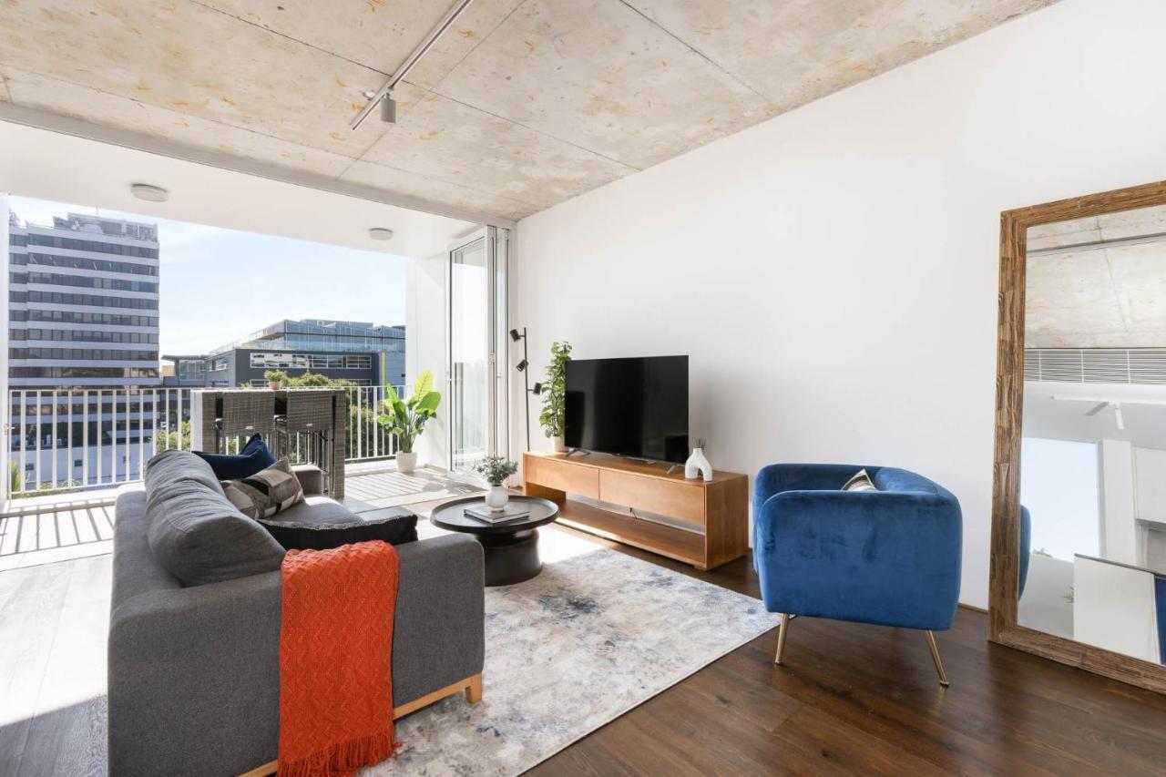 The Chromatic By Urban Rest Apartment