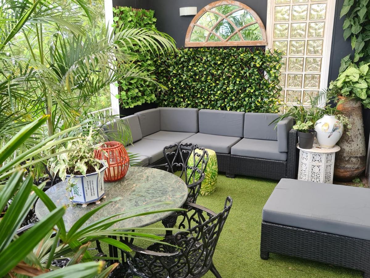 Vista Unit + Bamboo House Close To The & Airport & Train Station And Brighton Le Sands Holiday home Sydney