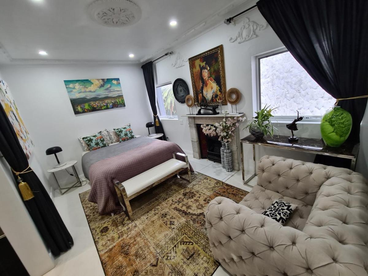 Holiday home Vista Unit + Bamboo House Close To The & Airport & Train Station And Brighton Le Sands *