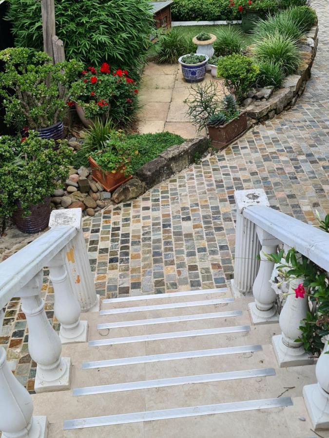Holiday home Vista Unit + Bamboo House Close To The & Airport & Train Station And Brighton Le Sands *