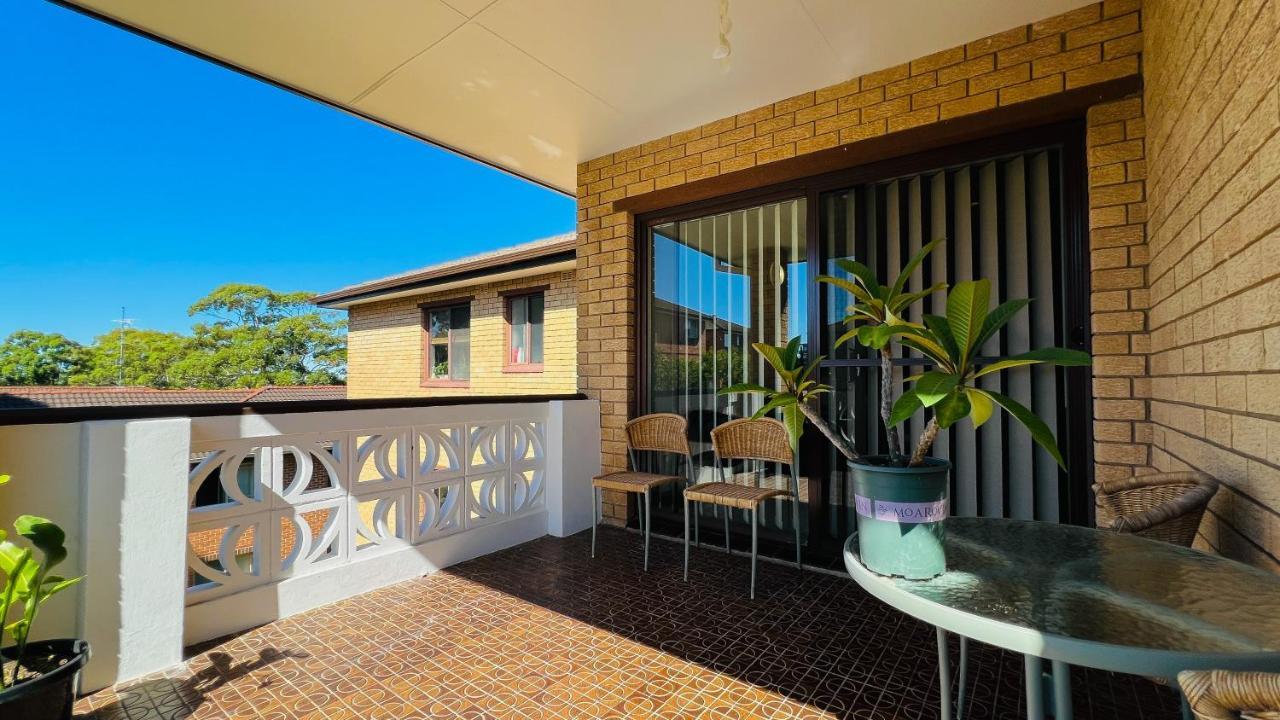 Carlton 3 Beds Unit - Free Parking