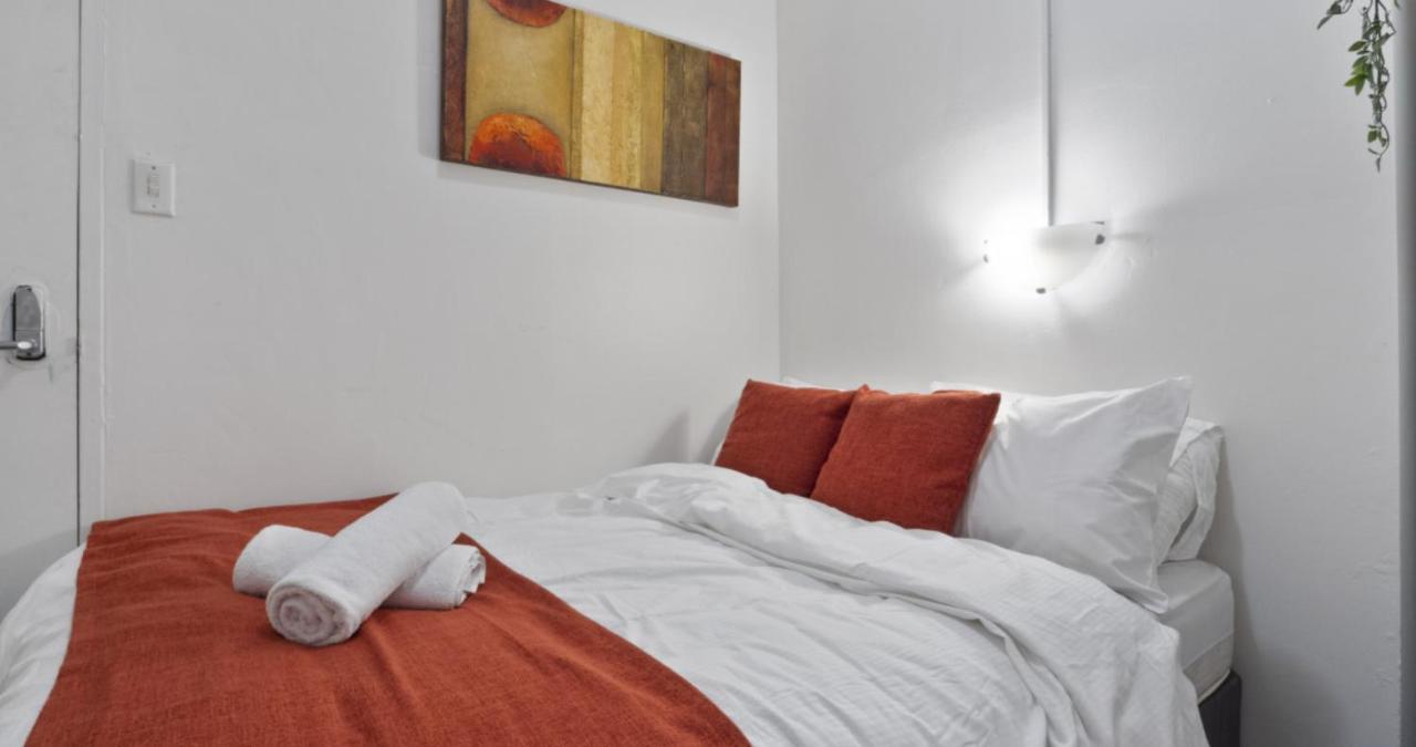64 Apartment Sydney