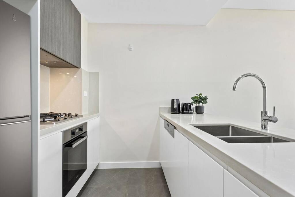 Style Living One Bedroom Olympic Park * Sydney
