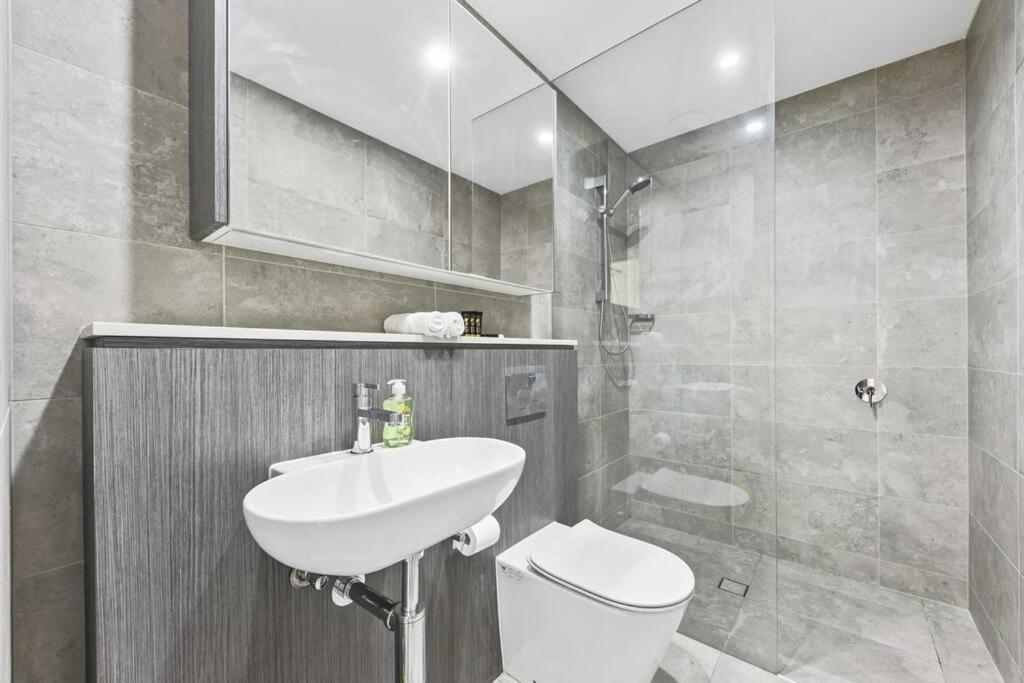 Apartment Style Living One Bedroom Olympic Park Sydney