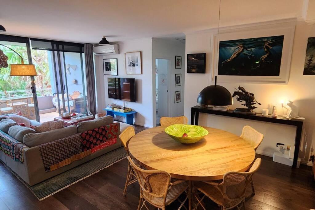 Apartment Homely In Sought After Building