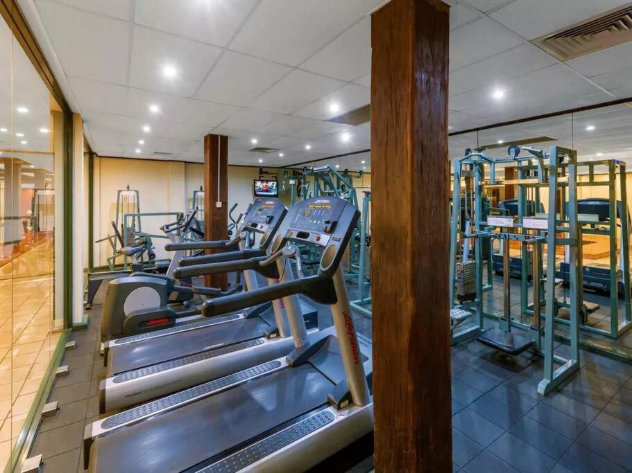 Darling Harbour W Pool Sauna Gym Jacuzzi Sydney