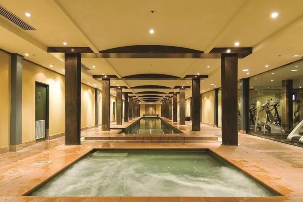 Darling Harbour W Pool Sauna Gym Jacuzzi Sydney