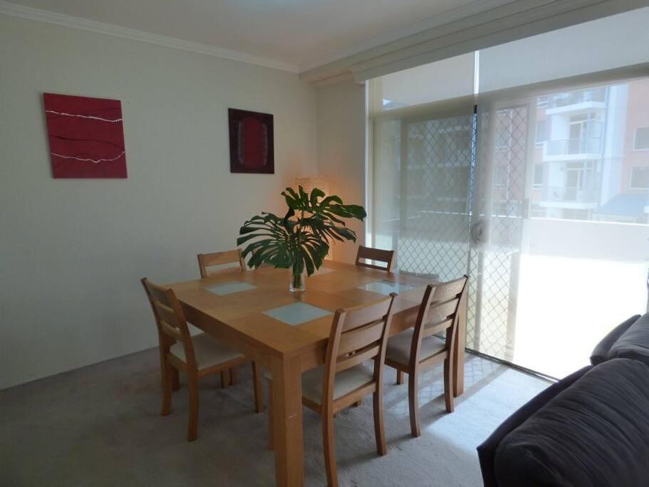 Buchn - 2br In Balmain With Pool & Gym Facilities Apartment *