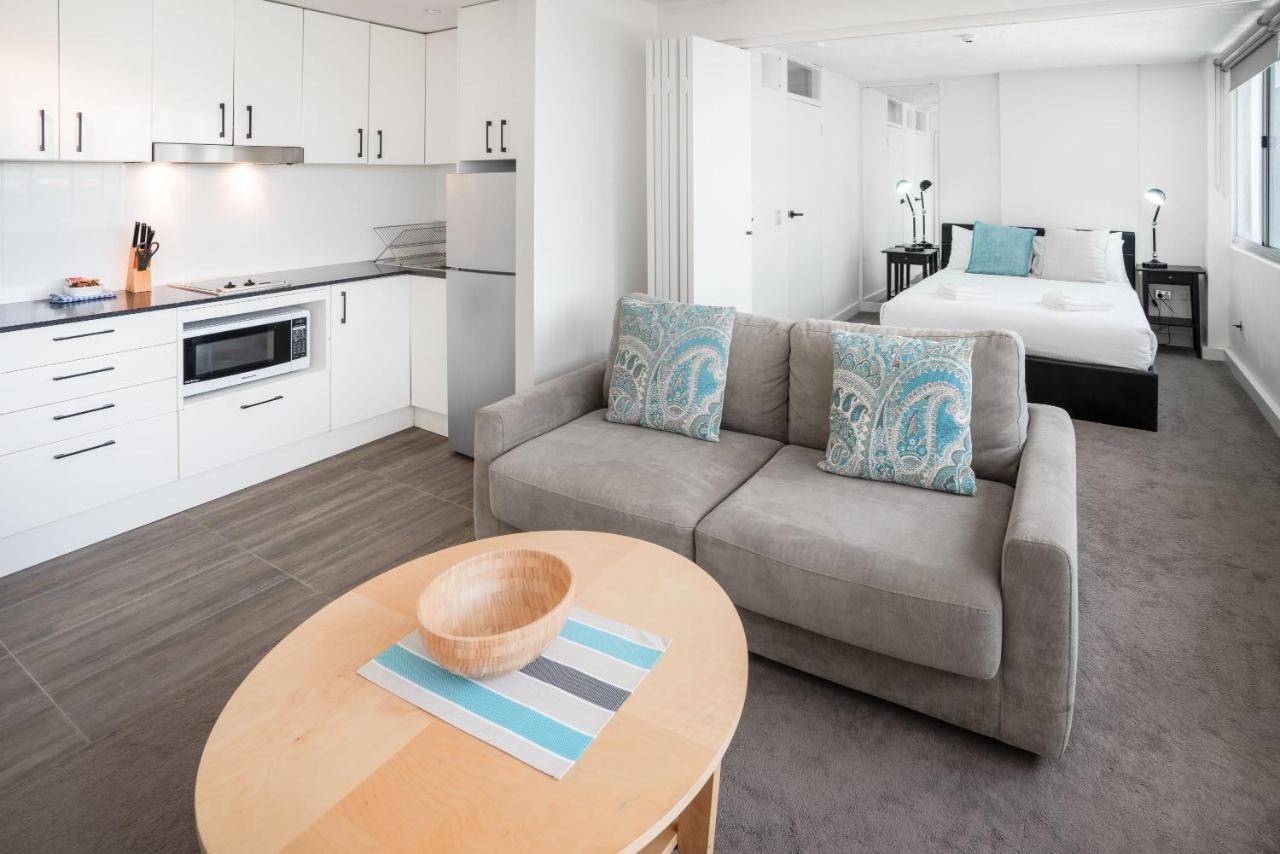1br Studio Near The With Rooftop Pool *