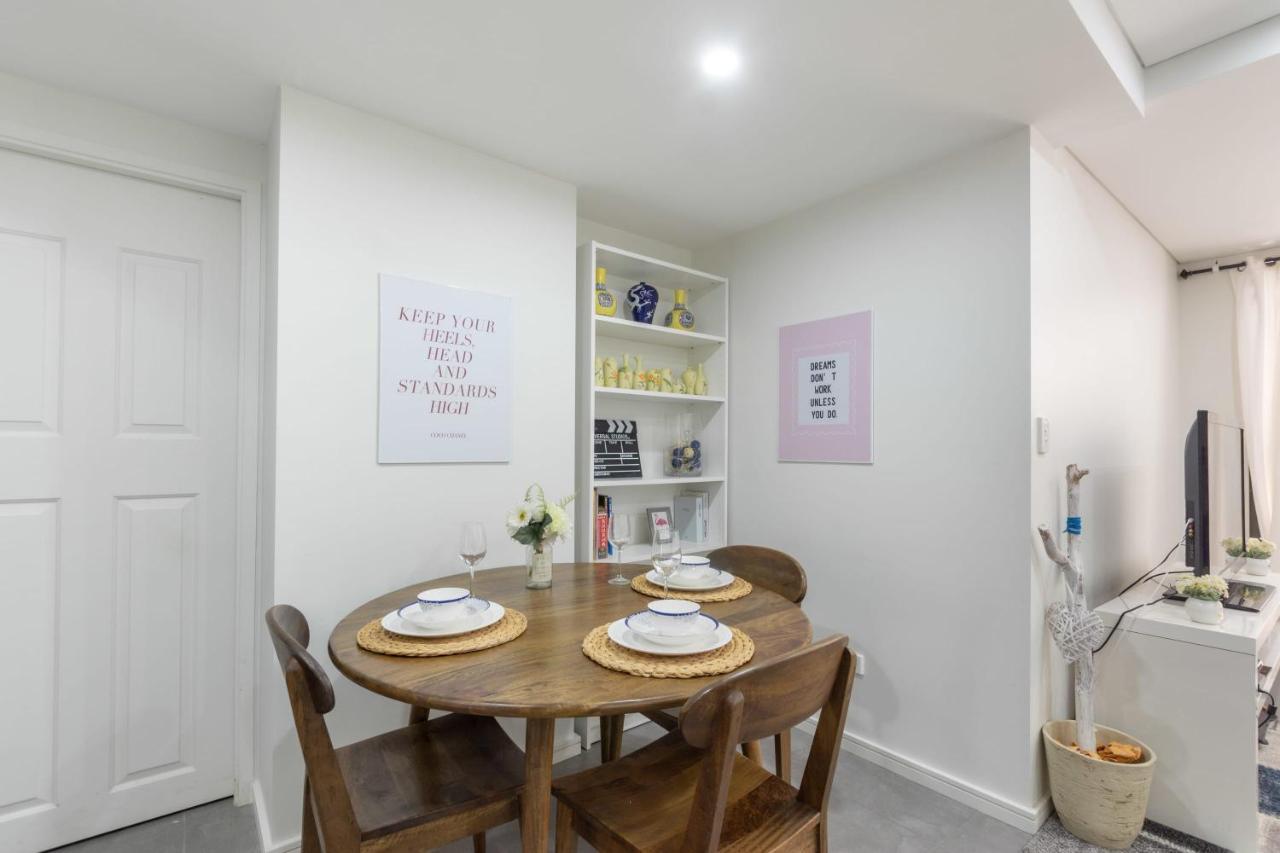 2 Bd With Large Courtyard Near The Star Casino Apartment