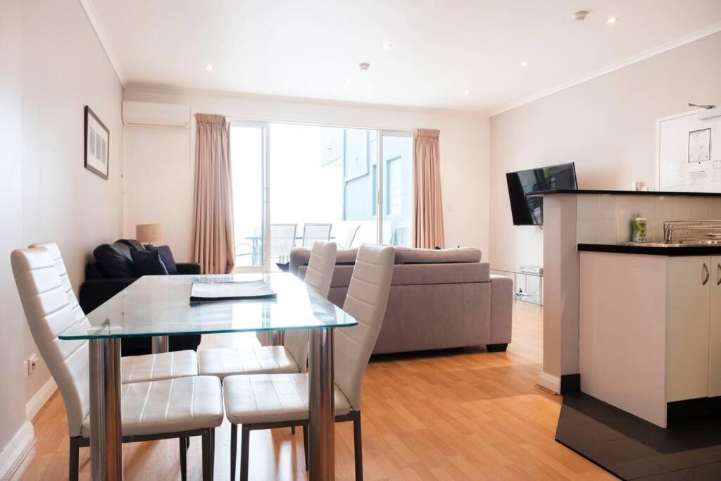 Apartment Ideal 1br Near The Manly Beach With Pool Sydney