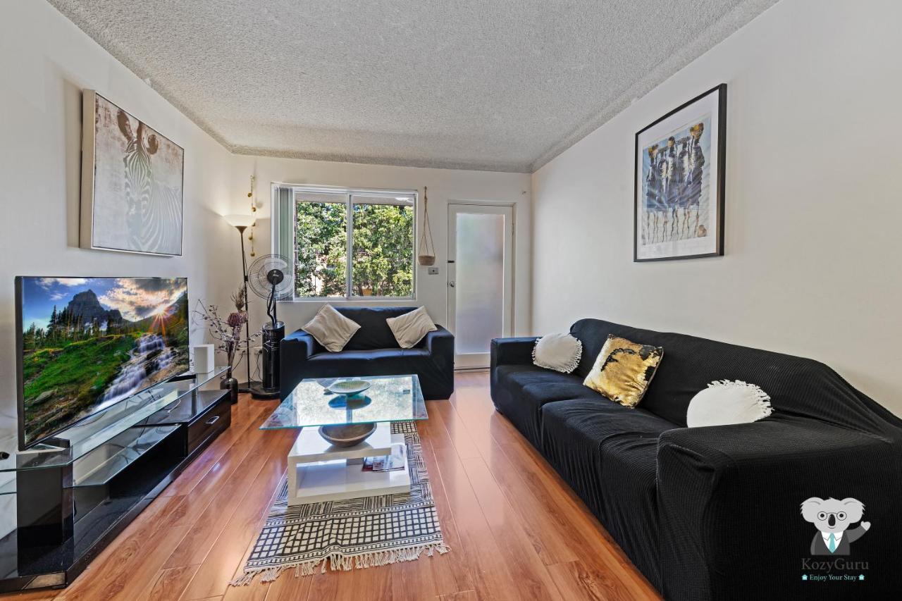 Kozyguru / Westmead / 2 Bed Unit + Free Parking / Walk To Westmead Hospital / Nwe022 Apartment
