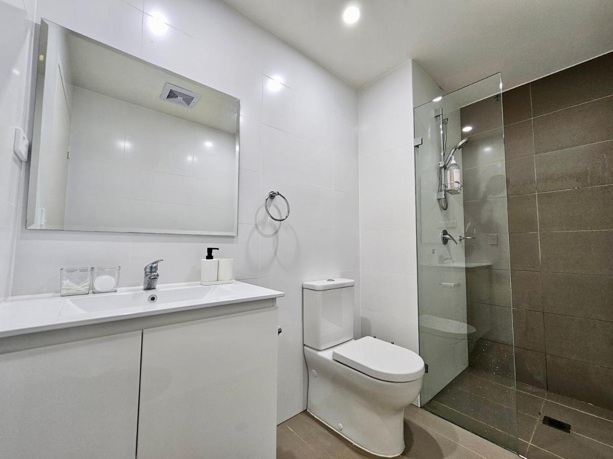 Master In Mascot Near Airport & Cbd Sydney