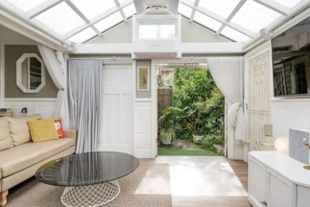 Holiday home The East-redfern Mansion On Chelsea *