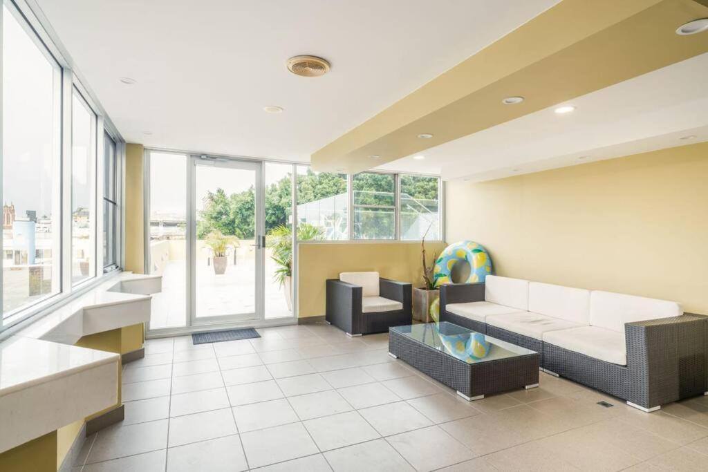 Ideal 1br Near The Manly Beach With Pool
