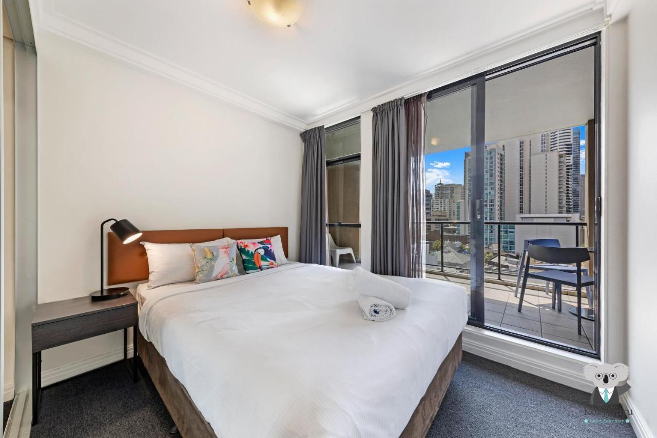 Kozyguru Haymarket 2bedroom With Amazing View Walk To Darling Harbour Nha653-1501 *
