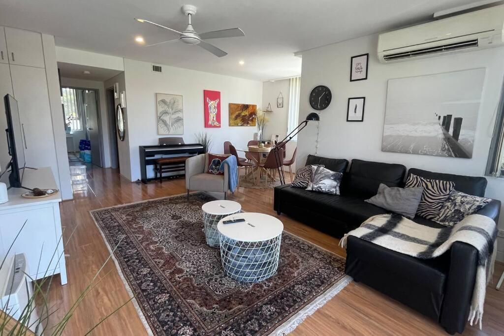 Gem Family - Olympic Park, Newington Sidney