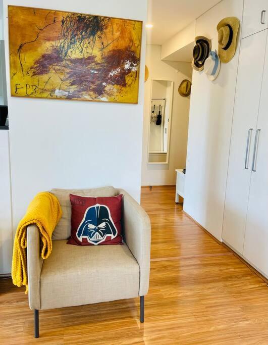 Gem Family - Olympic Park, Newington Apartamento *