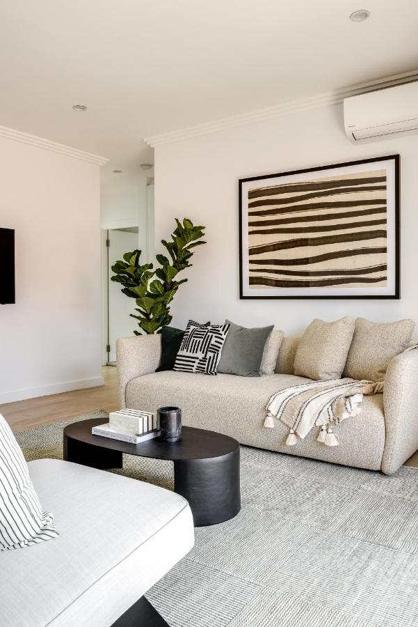 Kahlo Bondi - Luxury Escape - 3 Bedroom Furnished Apartment Sydney
