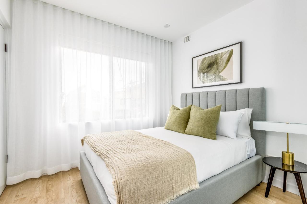 Kahlo Bondi - Luxury Escape - 2 Bedroom Furnished Apartment *