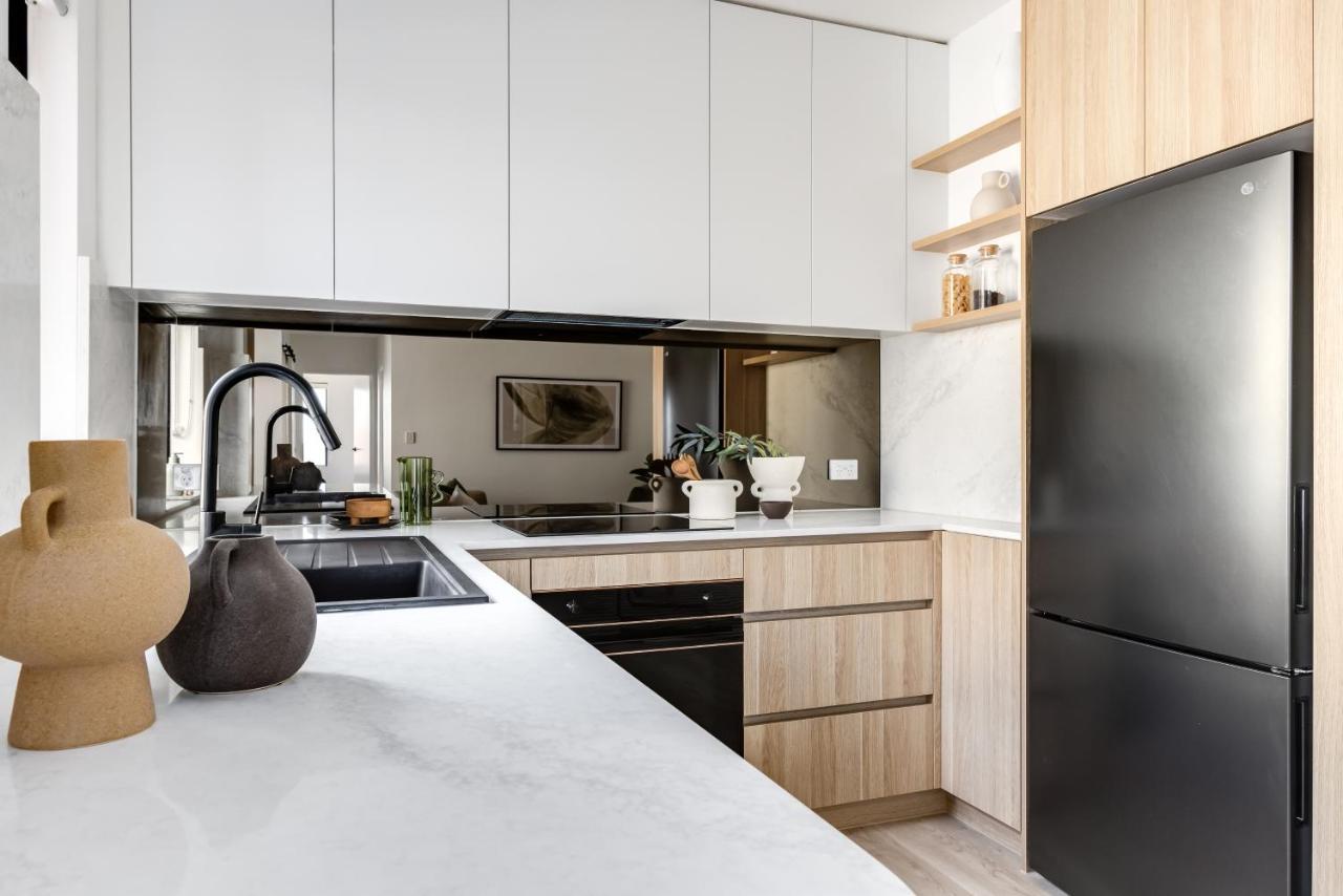 Kahlo Bondi - Luxury Escape - 2 Bedroom Furnished Apartment *