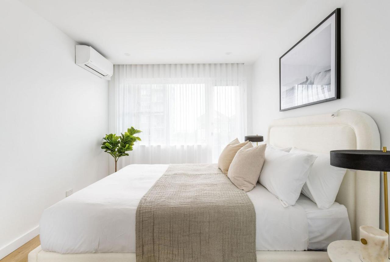 Kahlo Bondi - Luxury Escape - 2 Bedroom Furnished Apartment *