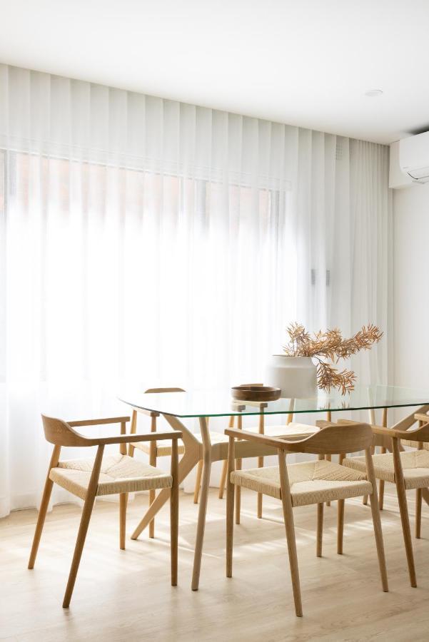 Apartment Kahlo Bondi - Luxury Escape - 2 Bedroom Furnished *