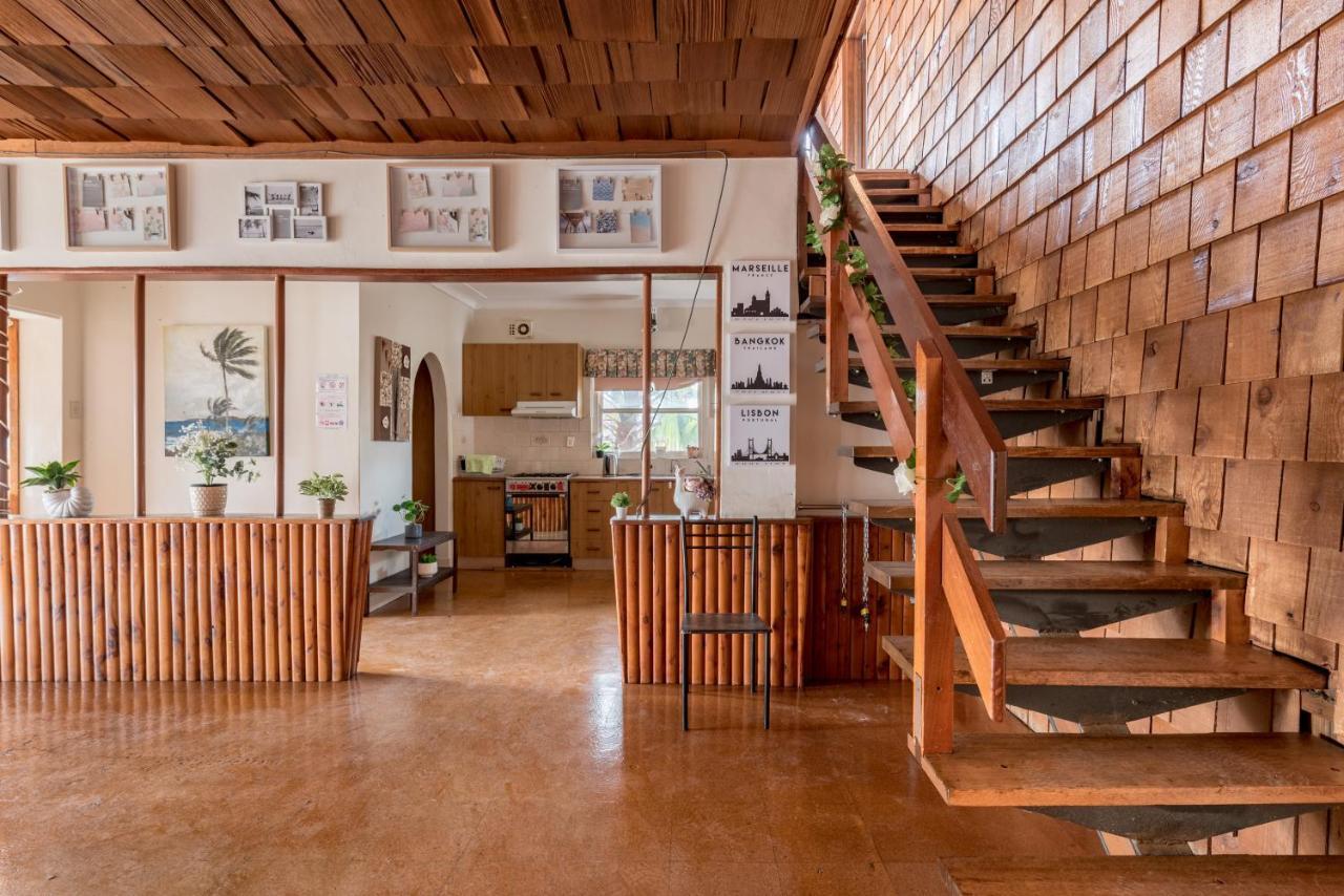 Rustic Private In Waterfront Beach Retreat 2 - Sharehouse *