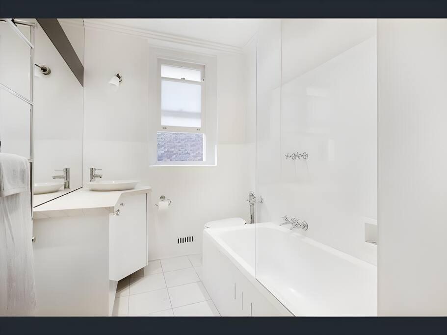 Apartment Stylish In The Heart Of Potts Point *