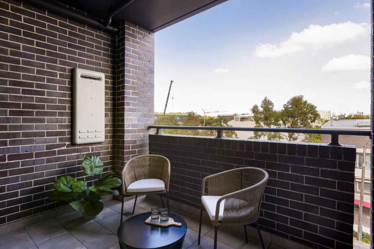 Kahlo Alexandria - Stylish 2 Bdrm Walk To Train Sydney