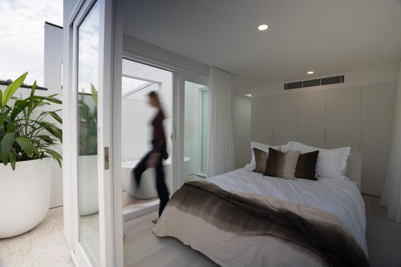 The Manly House - 100 Steps From Manly *