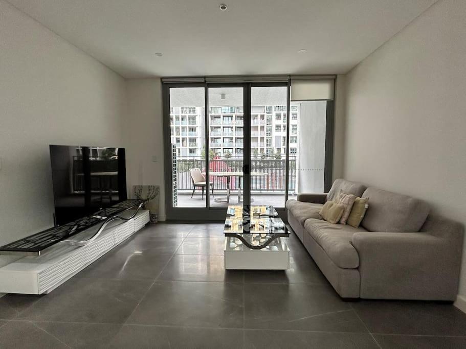 Cozy Olympic Park Next To Stadium 2b2b1p Apt Apartment Sydney