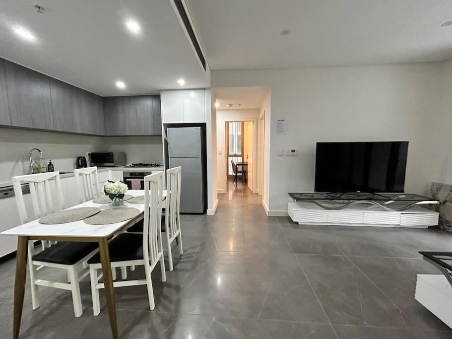 Cozy Olympic Park Next To Stadium 2b2b1p Apt * Sydney
