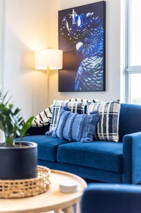 Mosman Views, 2bed, Parking, 15min Walk To * Sidney