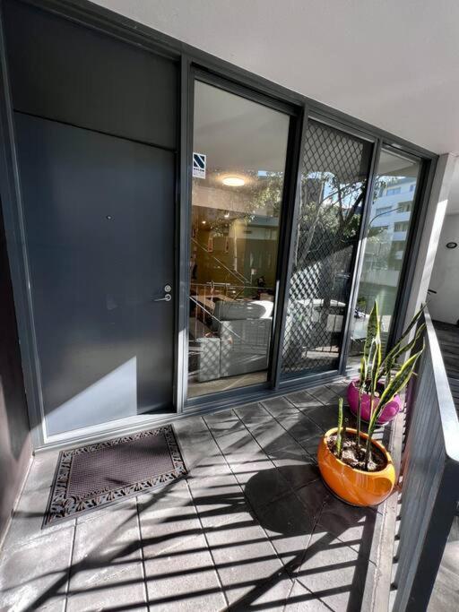 Spacious Terraced Style In Zetland * Sidney
