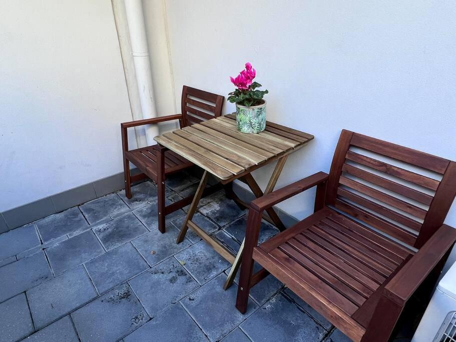 Spacious Terraced Style In Zetland Sidney