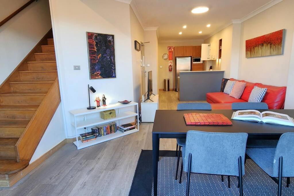 Location And Lifestyle - 2 Bed, 2 Bath And Parking