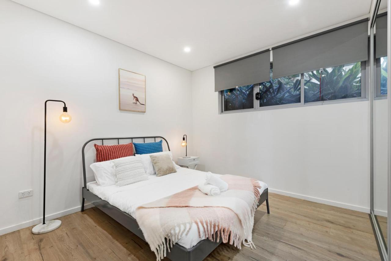 Entire In Wolli Creek *
