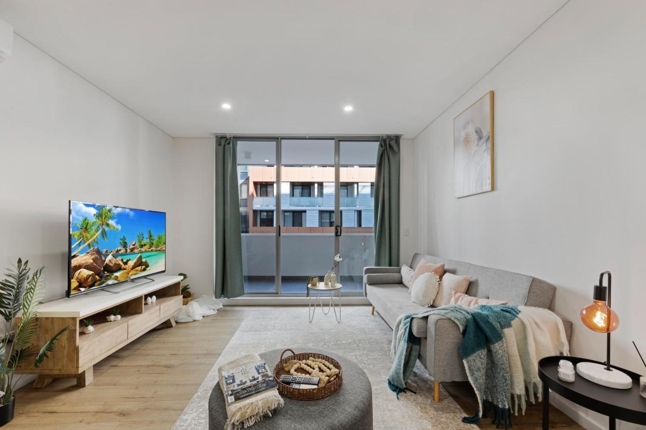 Entire In Wolli Creek Apartment