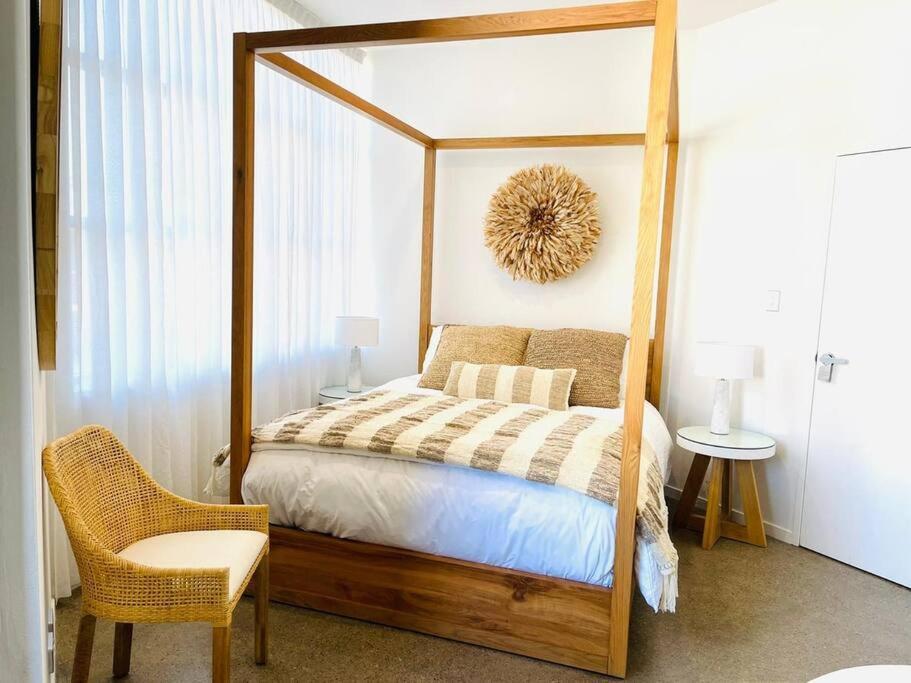 Kozyguru / Botany / 3 Bedroom Designer / Nbo003 * Sydney