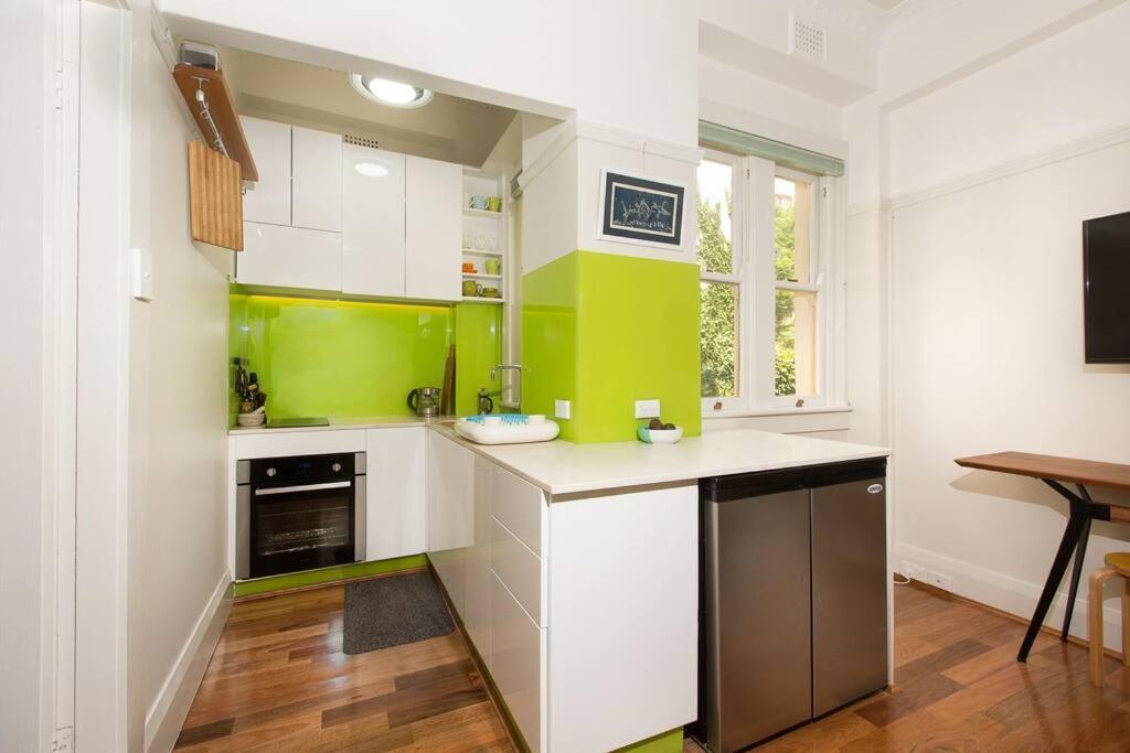 Tranquil 1 Bedroom - Rushcutters Bay Self-catering Apartment *