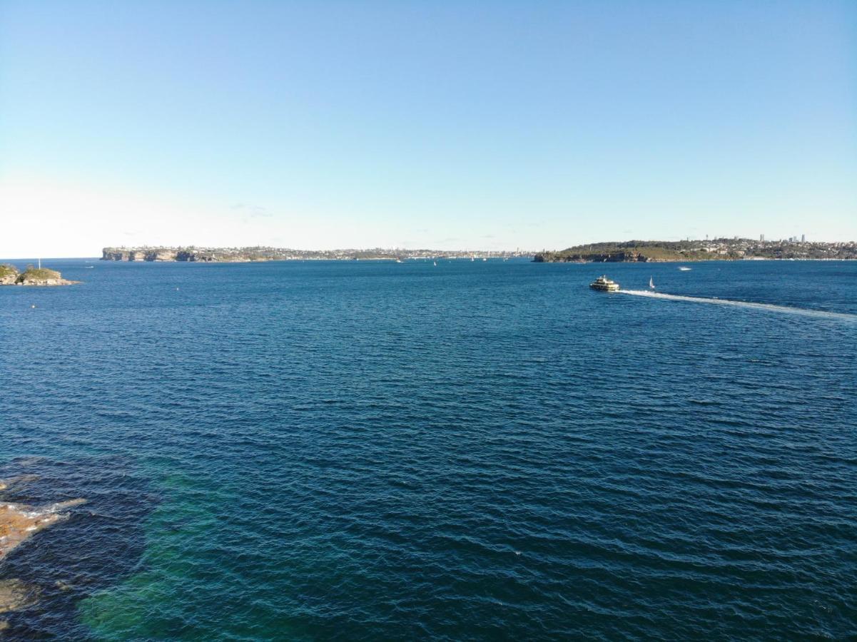 Apartment Waterfront On Manly Harbour Sydney